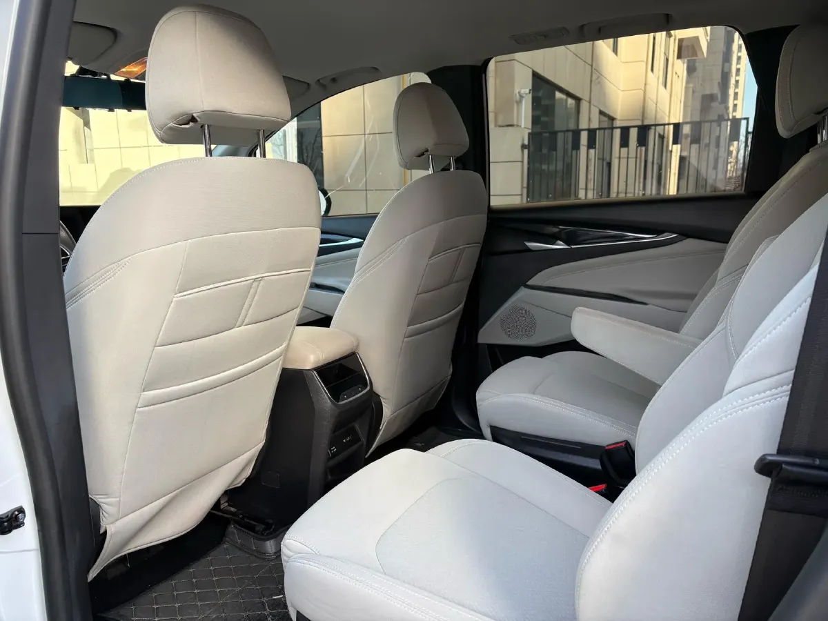 2022 MAXUS DaJia 5 BEV 61.1KWH,autocango,china used car exporter,china ev exporter,chinese used car exporter,chinese used ev exporter