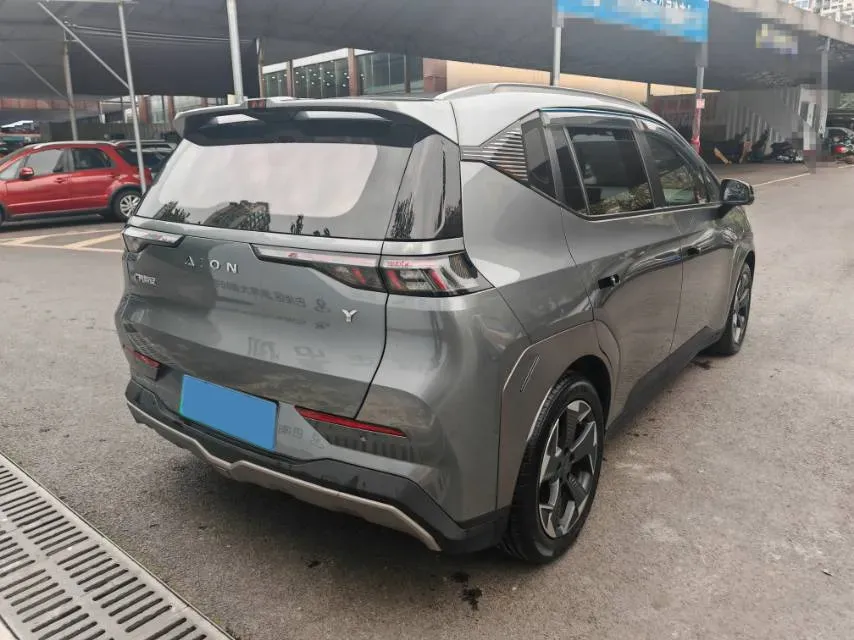 2022 Geely Okavango 1.8T 184HP L4 7DCT,autocango,china used car exporter,china ev exporter,chinese used car exporter,chinese used ev exporter