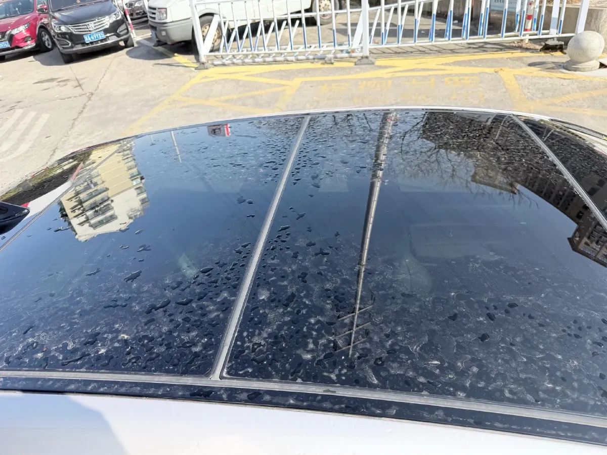 2021 Toyota Camry 2.5L 209HP L4 8AT,autocango,china used car exporter,china ev exporter,chinese used car exporter,chinese used ev exporter