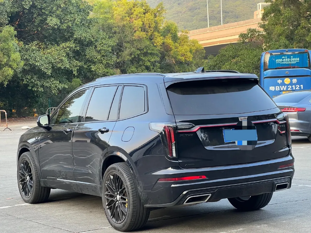 2021 Cadillac XT6 2.0T 237HP L4 9AT,autocango,china used car exporter,china ev exporter,chinese used car exporter,chinese used ev exporter