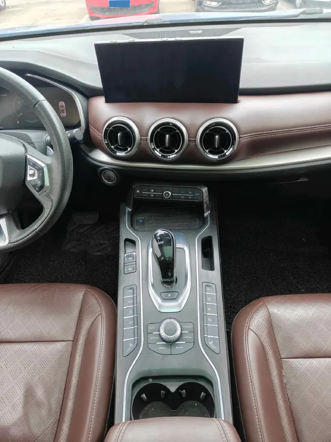 2020 WEY VV6 2.0T 227HP L4 7DCT,autocango,china used car exporter,china ev exporter,chinese used car exporter,chinese used ev exporter