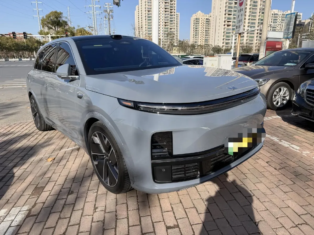 2024 Li L8 Range Extended 154HP REEV 42.8KWH,autocango,china used car exporter,china ev exporter,chinese used car exporter,chinese used ev exporter