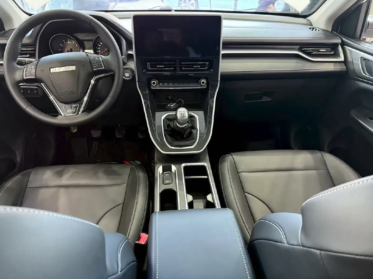 2023 Haval M6 1.5T 150HP L4 7DCT,autocango,china used car exporter,china ev exporter,chinese used car exporter,chinese used ev exporter