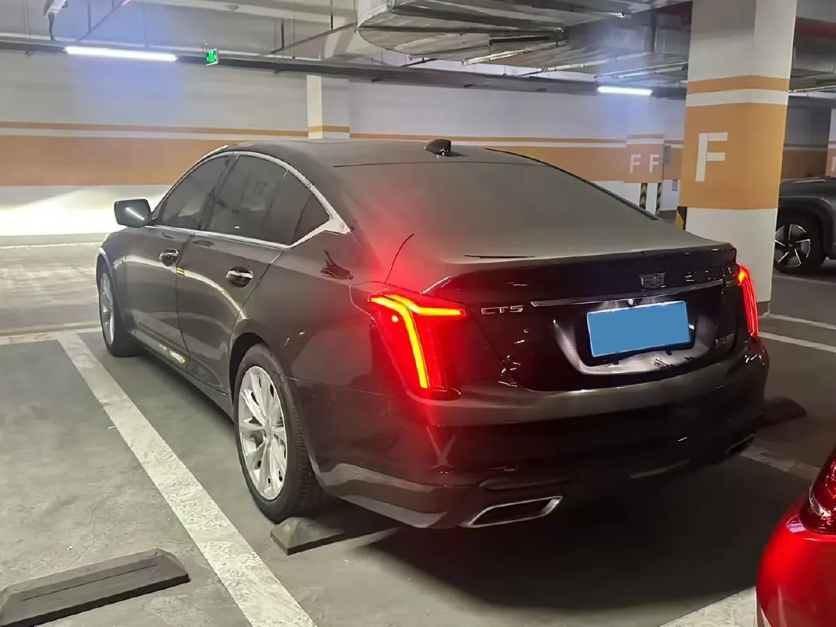2023 Cadillac CT5 2.0T 237HP L4 10AT,autocango,china used car exporter,china ev exporter,chinese used car exporter,chinese used ev exporter