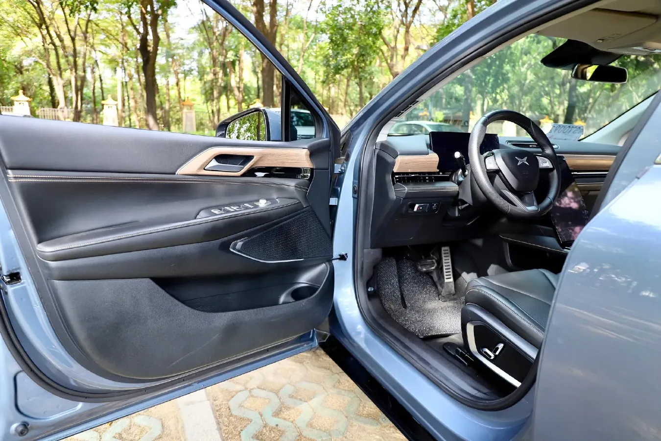 2021 ChangAn UNI-K 2.0T 233HP L4 8AT,autocango,china used car exporter,china ev exporter,chinese used car exporter,chinese used ev exporter