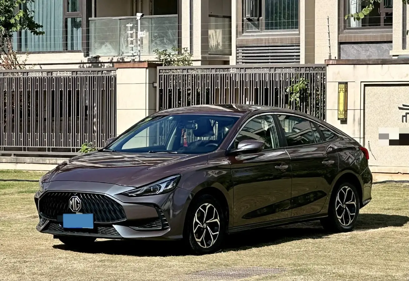 2021 MG 5 1.5L 120HP L4 CVT