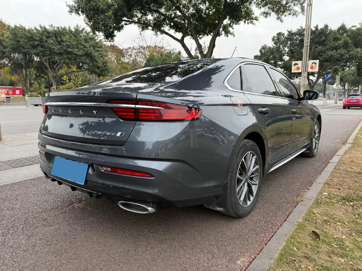 2023 Geely Preface 2.0T 190HP L4 7DCT,autocango,china used car exporter,china ev exporter,chinese used car exporter,chinese used ev exporter