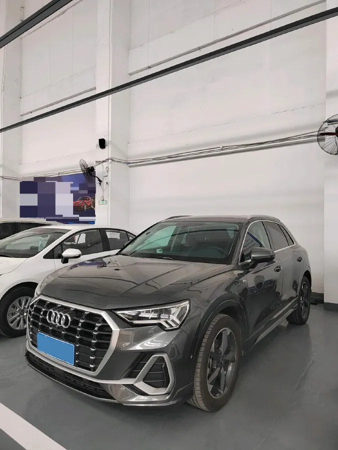 2022 Audi Q3 1.4T 150HP L4 7DCT,autocango,china used car exporter,china ev exporter,chinese used car exporter,chinese used ev exporter