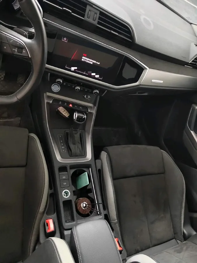 2022 Audi Q3 1.4T 150HP L4 7DCT,autocango,china used car exporter,china ev exporter,chinese used car exporter,chinese used ev exporter