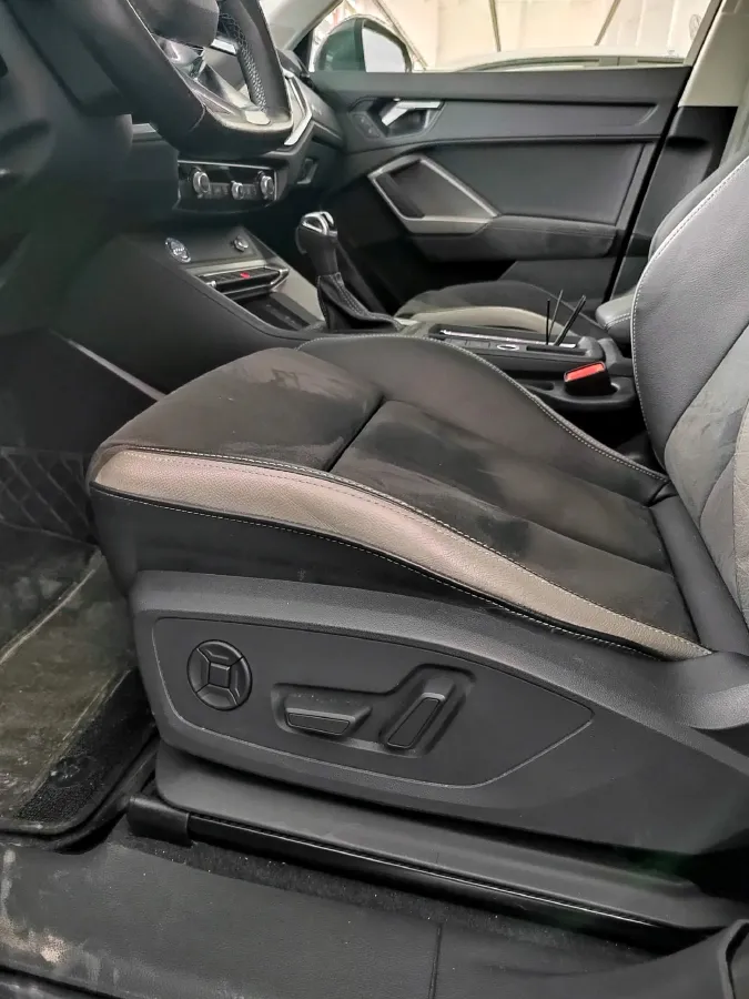 2022 Audi Q3 1.4T 150HP L4 7DCT,autocango,china used car exporter,china ev exporter,chinese used car exporter,chinese used ev exporter