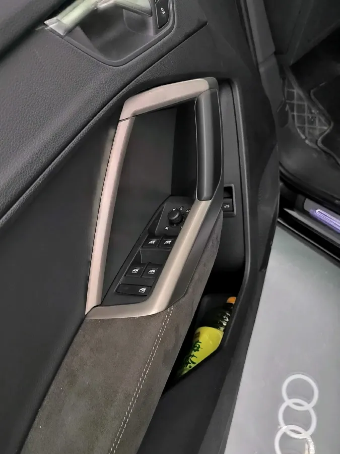 2022 Audi Q3 1.4T 150HP L4 7DCT,autocango,china used car exporter,china ev exporter,chinese used car exporter,chinese used ev exporter