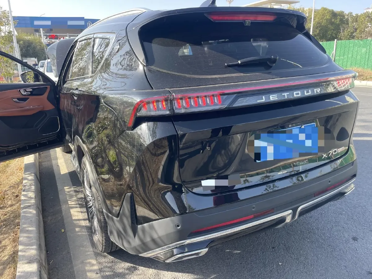 2025 Jetour X70 Plus 1.5T 156HP L4 6DCT,autocango,china used car exporter,china ev exporter,chinese used car exporter,chinese used ev exporter