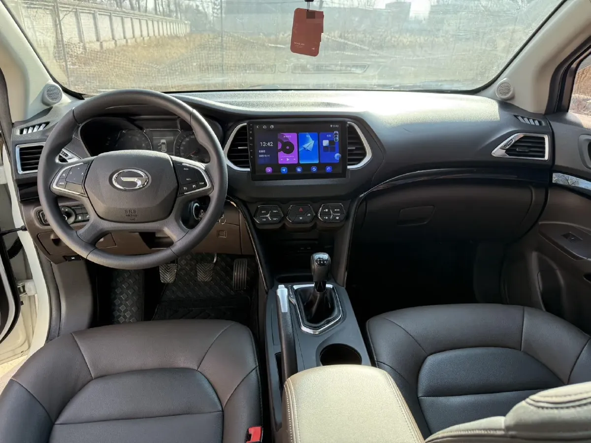 2017 GAC Trumpchi GS4 1.3T 137HP L4 5MT,autocango,china used car exporter,china ev exporter,chinese used car exporter,chinese used ev exporter