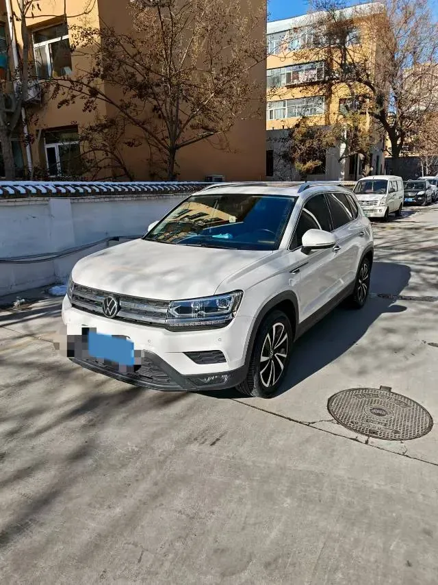 2021 Volkswagen Tharu 1.4T 150HP L4 7DCT,autocango,china used car exporter,china ev exporter,chinese used car exporter,chinese used ev exporter