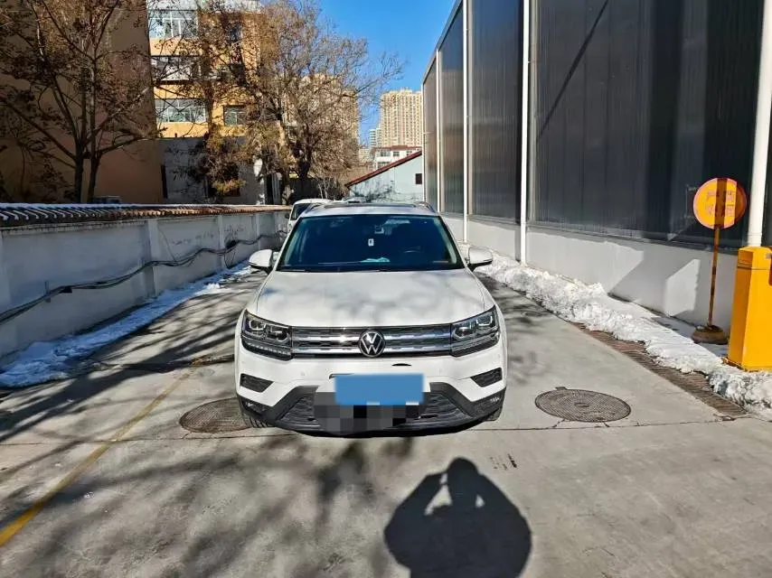 2021 Volkswagen Tharu 1.4T 150HP L4 7DCT,autocango,china used car exporter,china ev exporter,chinese used car exporter,chinese used ev exporter