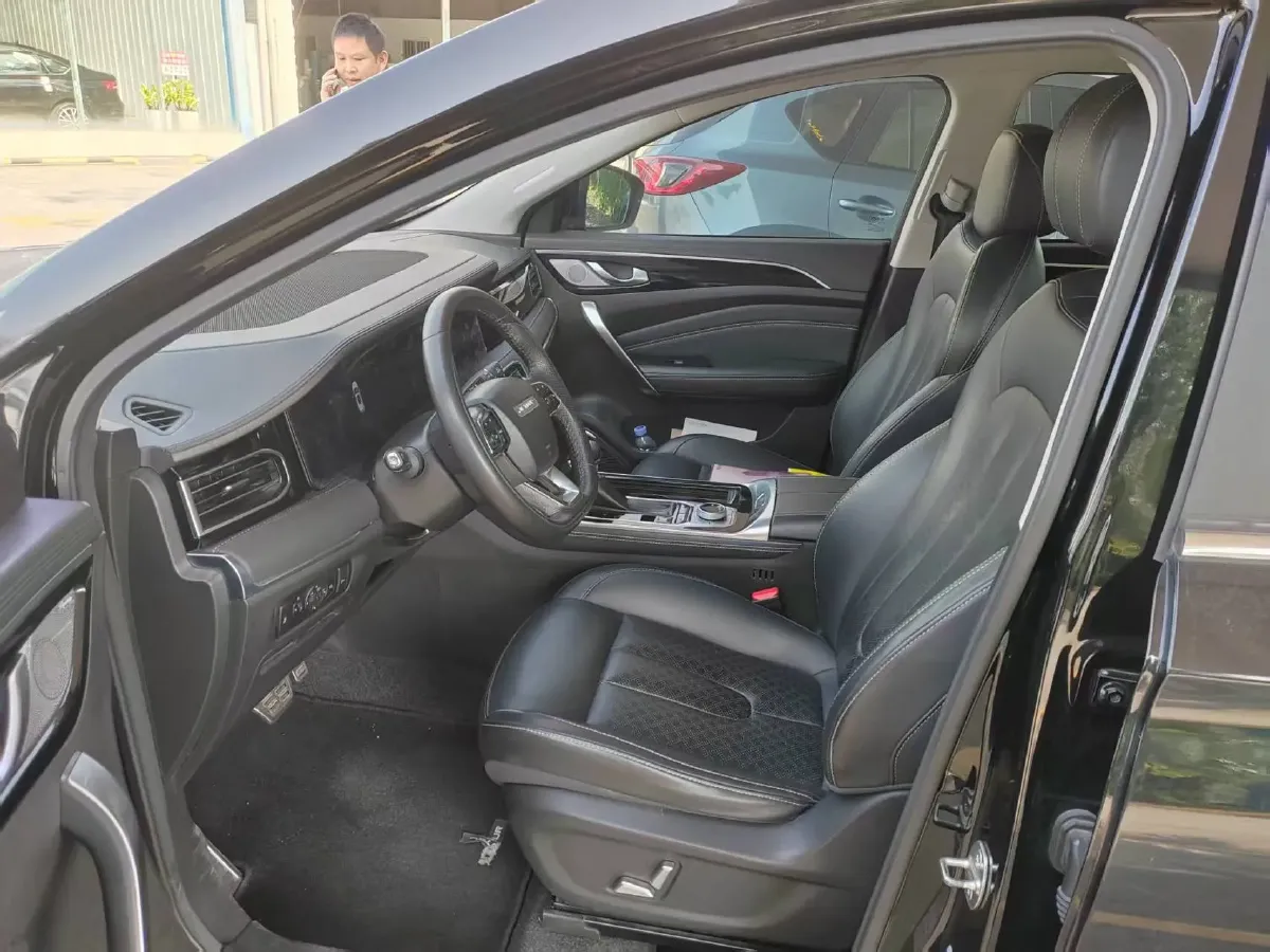 2020 Jetour X90 1.6T 197HP L4 7DCT,autocango,china used car exporter,china ev exporter,chinese used car exporter,chinese used ev exporter