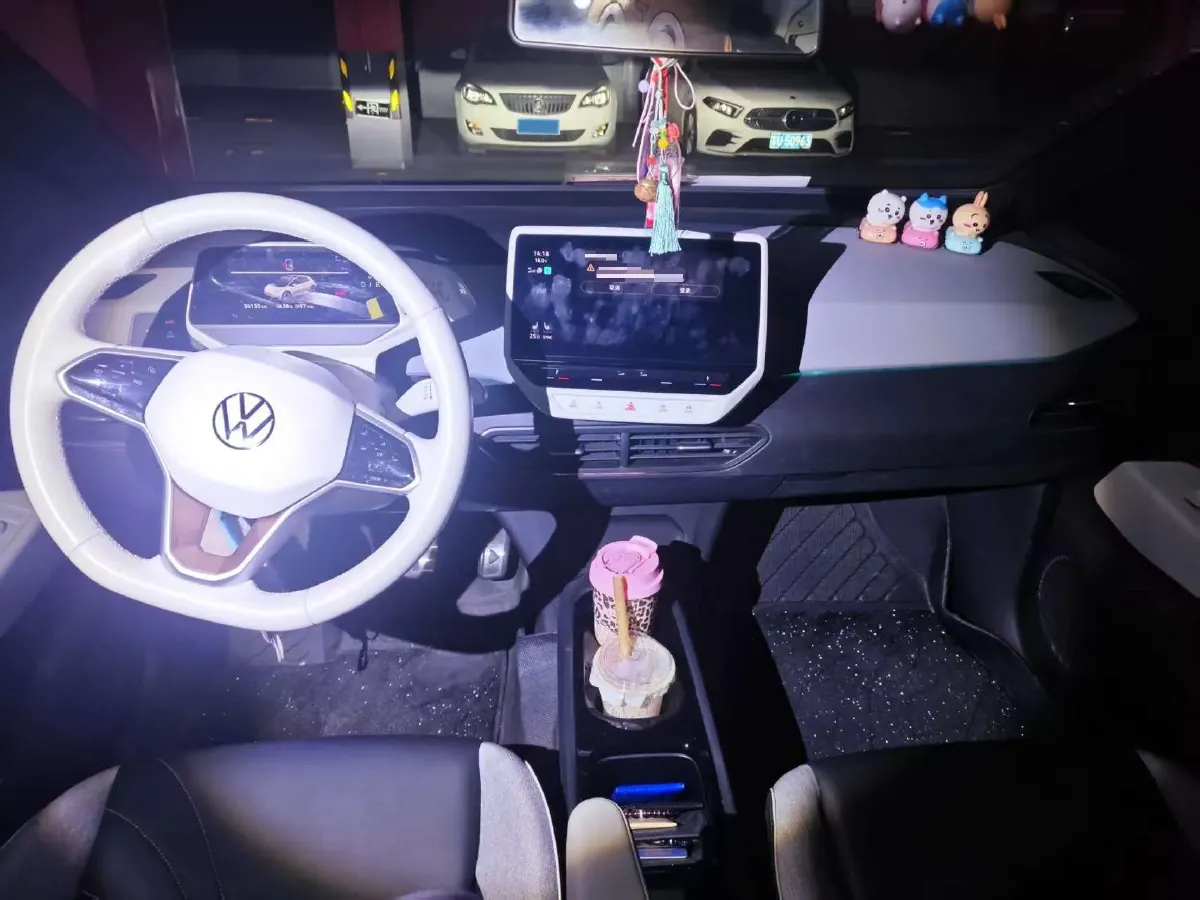 2022 Volkswagen ID.3 BEV 57.3KWH,autocango,china used car exporter,china ev exporter,chinese used car exporter,chinese used ev exporter