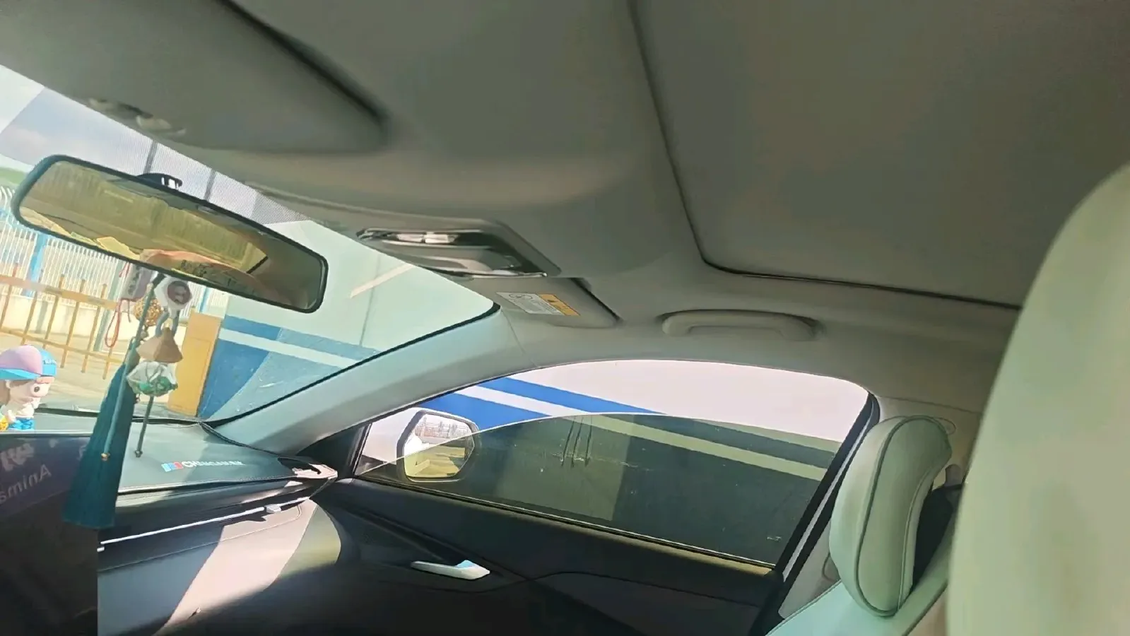 2023 ChangAn Oshan Z6 1.5T 188HP L4 7DCT,autocango,china used car exporter,china ev exporter,chinese used car exporter,chinese used ev exporter