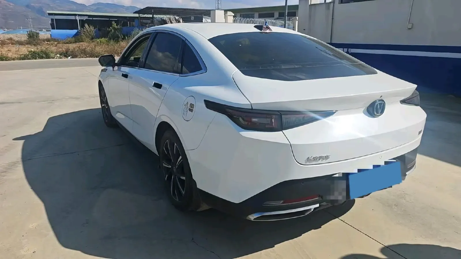 2023 ChangAn Oshan Z6 1.5T 188HP L4 7DCT,autocango,china used car exporter,china ev exporter,chinese used car exporter,chinese used ev exporter