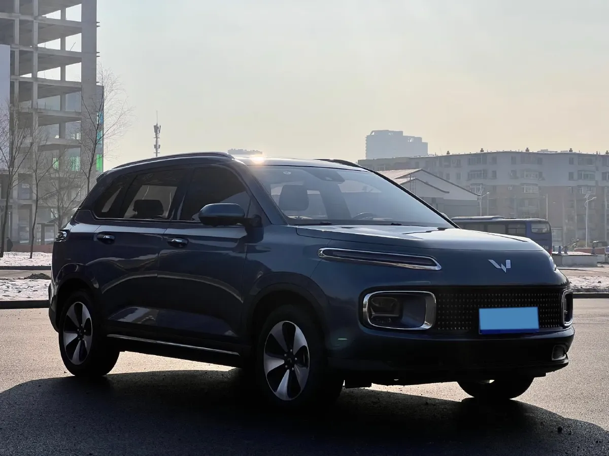 2023 WuLing XingYun 2.0L 136HP L4 1DHT Hybrid 1.8KWH,autocango,china used car exporter,china ev exporter,chinese used car exporter,chinese used ev exporter