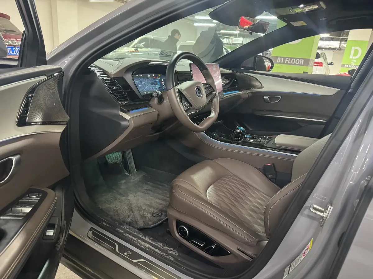 2025 BYD Han 1.5T 156HP L4 E-CVT PHEV,autocango,china used car exporter,china ev exporter,chinese used car exporter,chinese used ev exporter