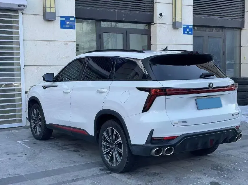 2022 ChangAn CS75 Plus 2.0T 233HP L4 8AT,autocango,china used car exporter,china ev exporter,chinese used car exporter,chinese used ev exporter