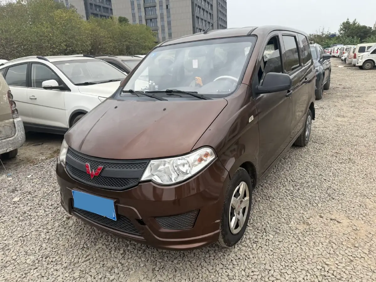 2018 WuLing HongGuang 1.5L 105HP L4 5MT