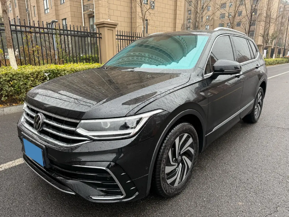 2024 Volkswagen Tiguan L 2.0T 186HP L4 7DCT