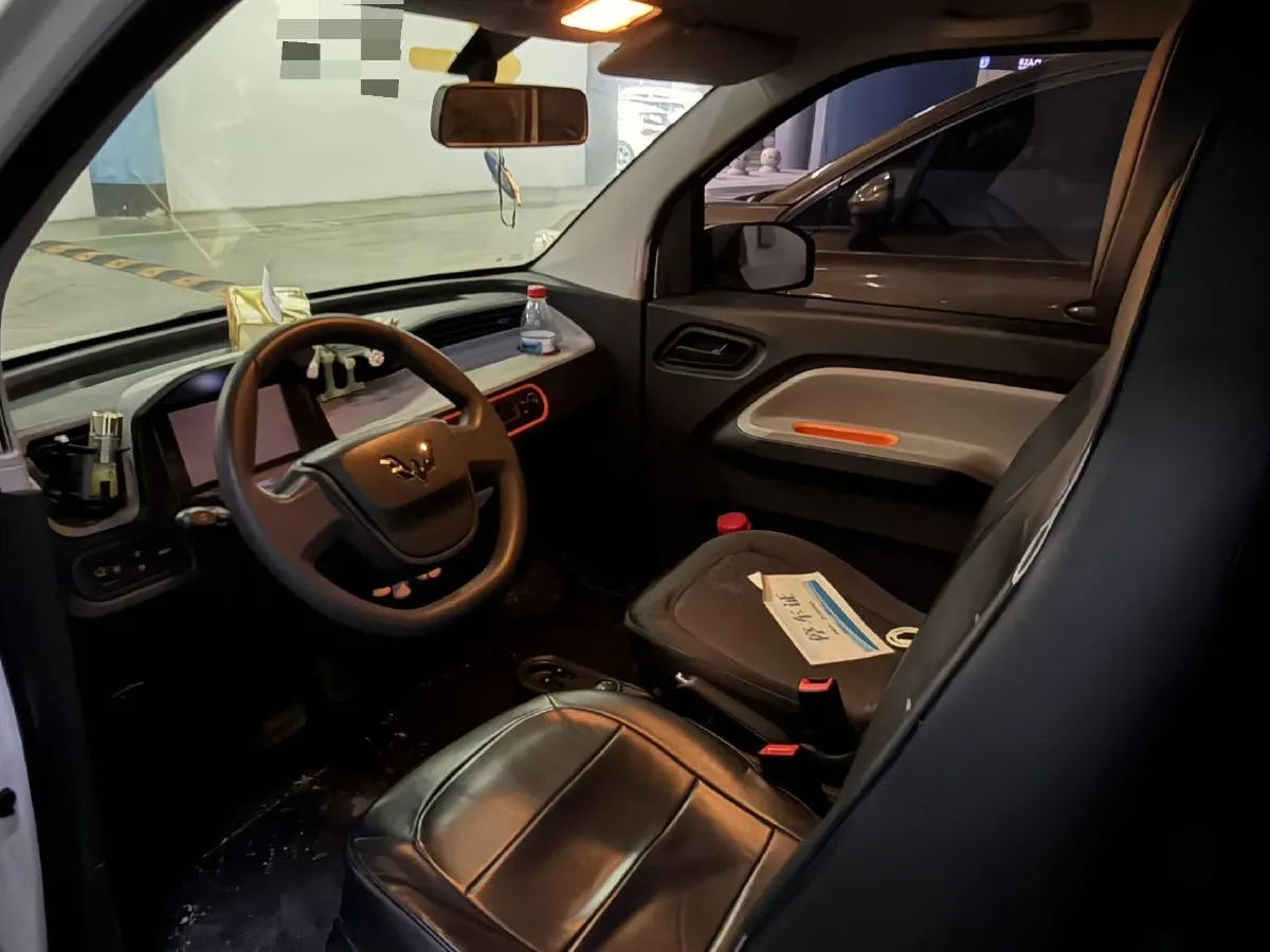 2020 WuLing HongGuang MINI EV BEV 13.8KWH,autocango,china used car exporter,china ev exporter,chinese used car exporter,chinese used ev exporter