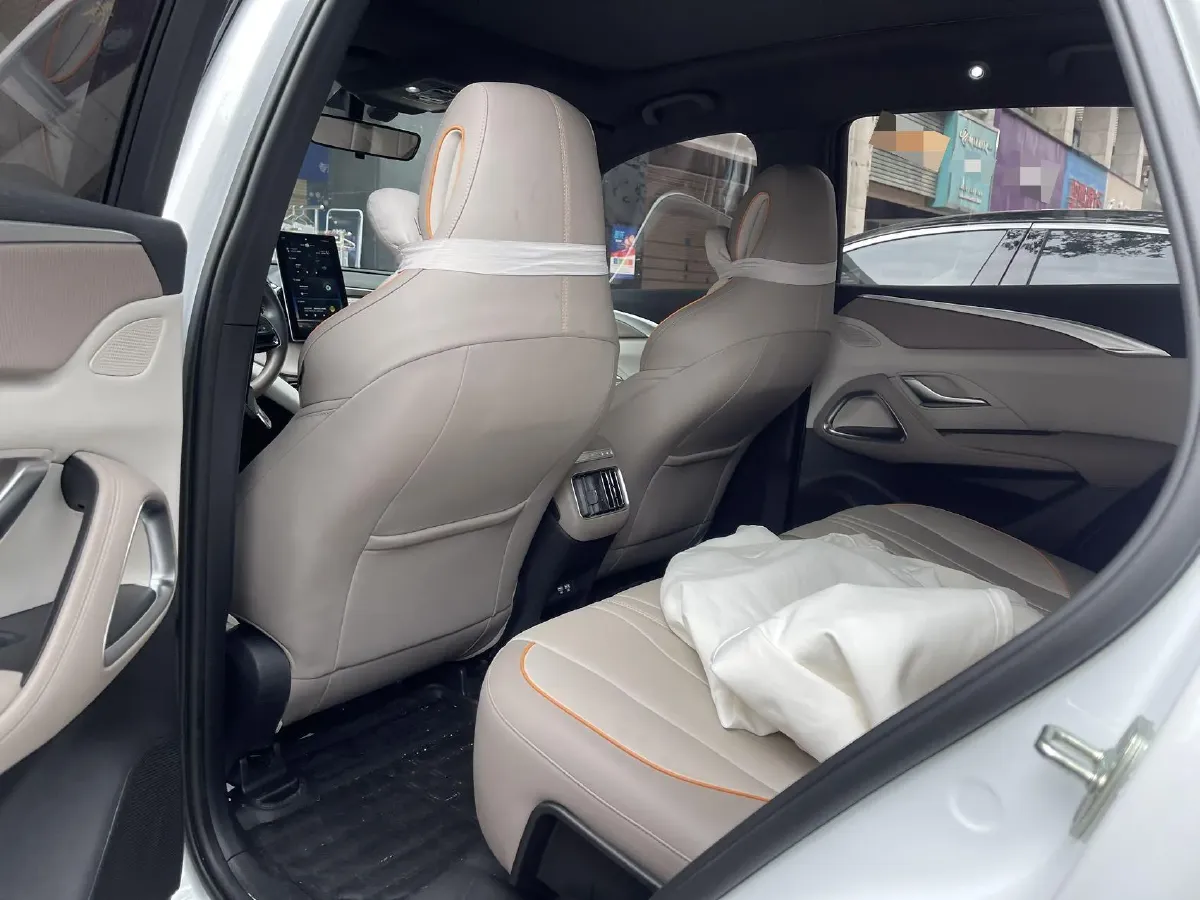 2024 BYD Song Pro 1.5L 110HP L4 E-CVT PHEV 12.9KWH,autocango,china used car exporter,china ev exporter,chinese used car exporter,chinese used ev exporter