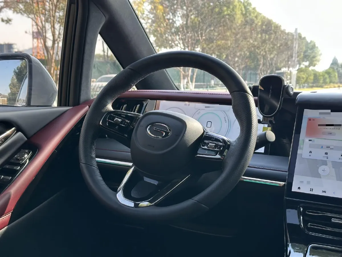 2024 GAC Trumpchi M8 2.0T 190HP L4 E-CVT Hybrid,autocango,china used car exporter,china ev exporter,chinese used car exporter,chinese used ev exporter