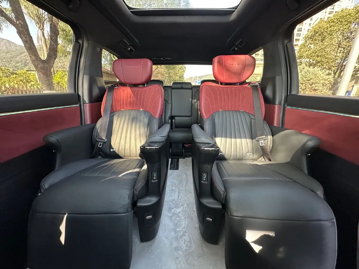 2024 GAC Trumpchi M8 2.0T 190HP L4 E-CVT Hybrid,autocango,china used car exporter,china ev exporter,chinese used car exporter,chinese used ev exporter