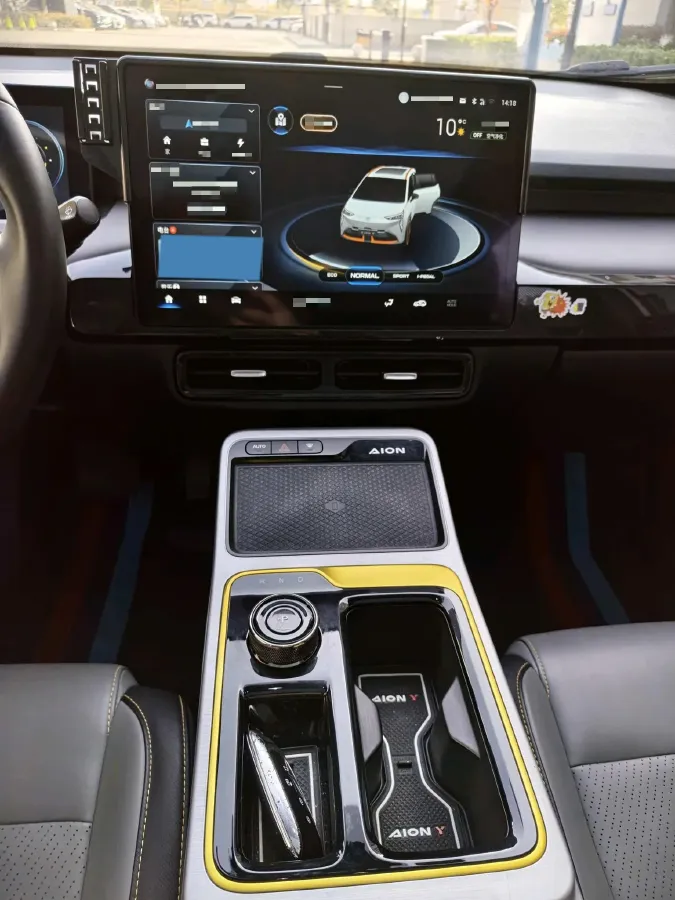 2022 Geely Okavango 1.8T 184HP L4 7DCT,autocango,china used car exporter,china ev exporter,chinese used car exporter,chinese used ev exporter