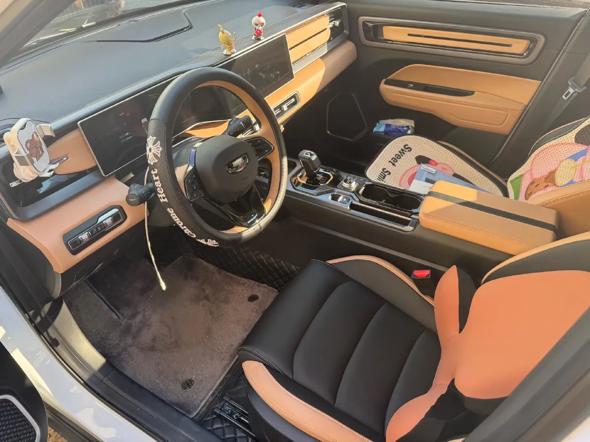 2023 Geely ICON 1.5T 181HP L4 7DCT,autocango,china used car exporter,china ev exporter,chinese used car exporter,chinese used ev exporter