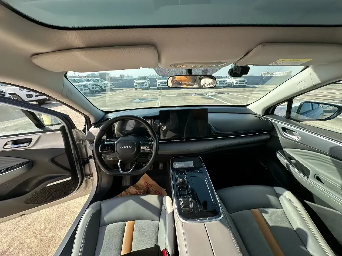 2022 ChangAn Oshan Z6 1.5T 170HP L4 6TCT PHEV 28.4KWH,autocango,china used car exporter,china ev exporter,chinese used car exporter,chinese used ev exporter