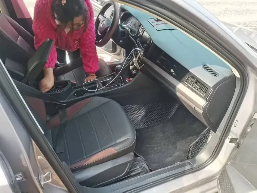 2020 Volkswagen Bora 1.5L 113HP L4 6AT,autocango,china used car exporter,china ev exporter,chinese used car exporter,chinese used ev exporter