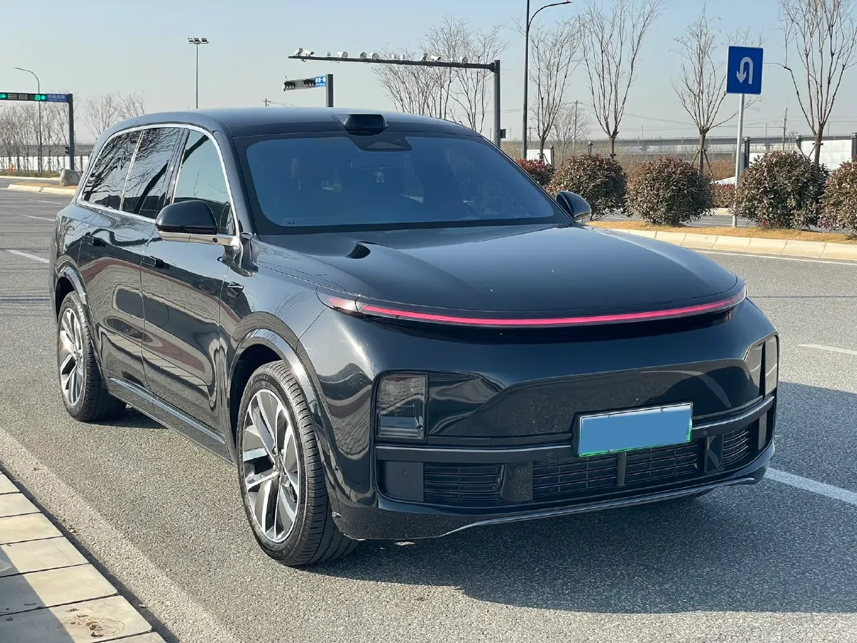 2022 Li L9 Range Extended 154HP REEV 42.6KWH,autocango,china used car exporter,china ev exporter,chinese used car exporter,chinese used ev exporter