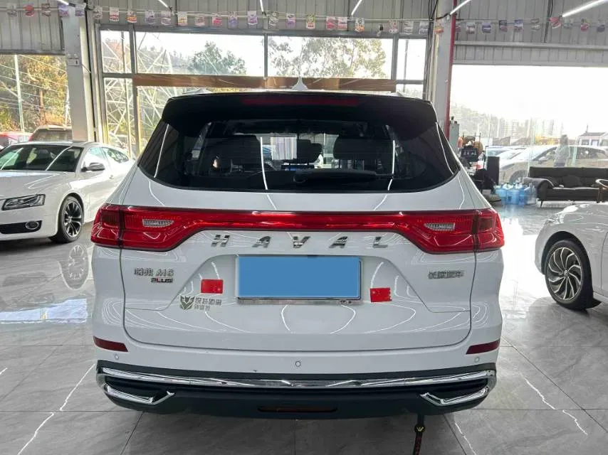 2021 Haval M6 1.5T 150HP L4 7DCT,autocango,china used car exporter,china ev exporter,chinese used car exporter,chinese used ev exporter