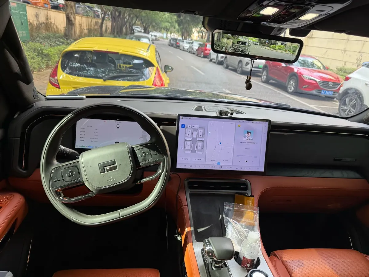 2023 ROX 01 1.5T 152HP L4 REEV 56.01KWH,autocango,china used car exporter,china ev exporter,chinese used car exporter,chinese used ev exporter