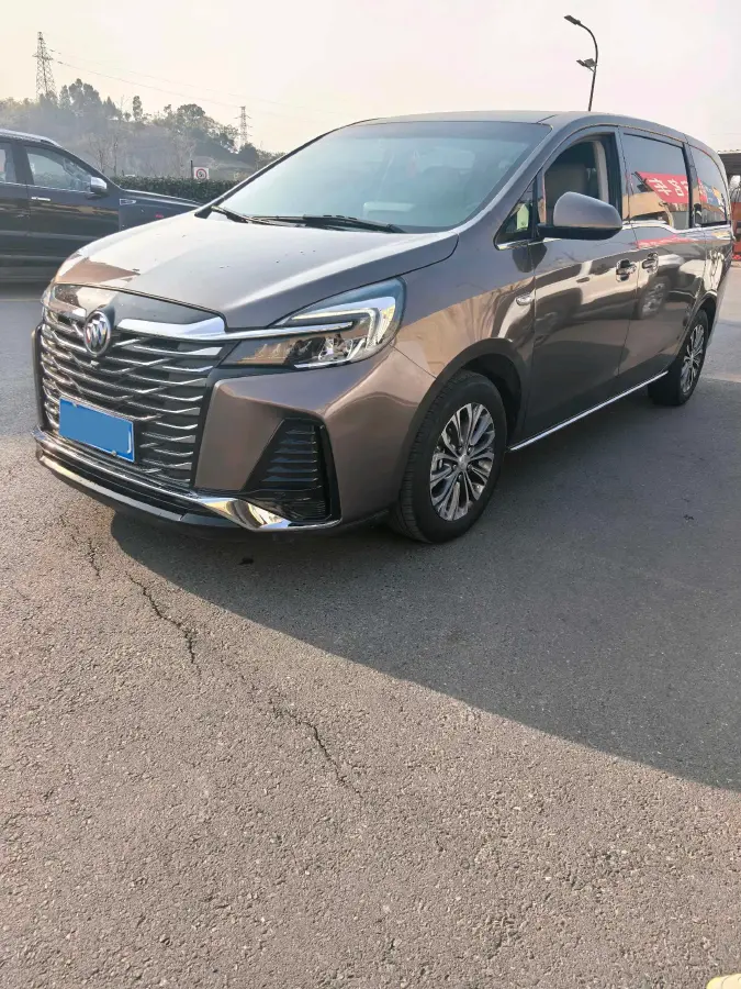 2023 Buick GL8 2.0T 237HP L4 9AT