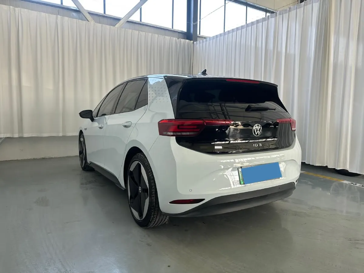 2023 Volkswagen ID.3 BEV 52.8KWH,autocango,china used car exporter,china ev exporter,chinese used car exporter,chinese used ev exporter