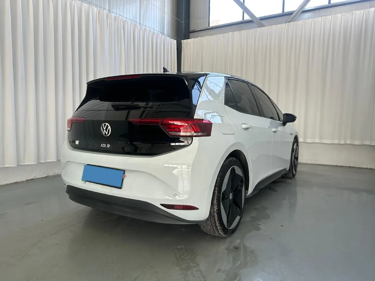 2023 Volkswagen ID.3 BEV 52.8KWH,autocango,china used car exporter,china ev exporter,chinese used car exporter,chinese used ev exporter