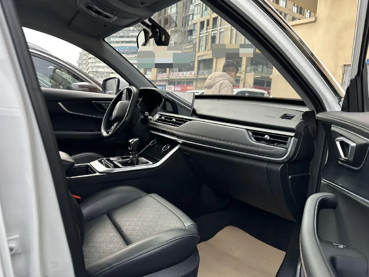 2022 Chery Tiggo 8 1.5T 156HP L4 6MT,autocango,china used car exporter,china ev exporter,chinese used car exporter,chinese used ev exporter