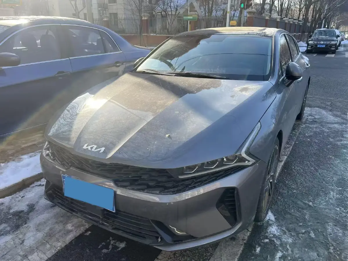 2021 Toyota Camry 2.0L 178HP L4 CVT