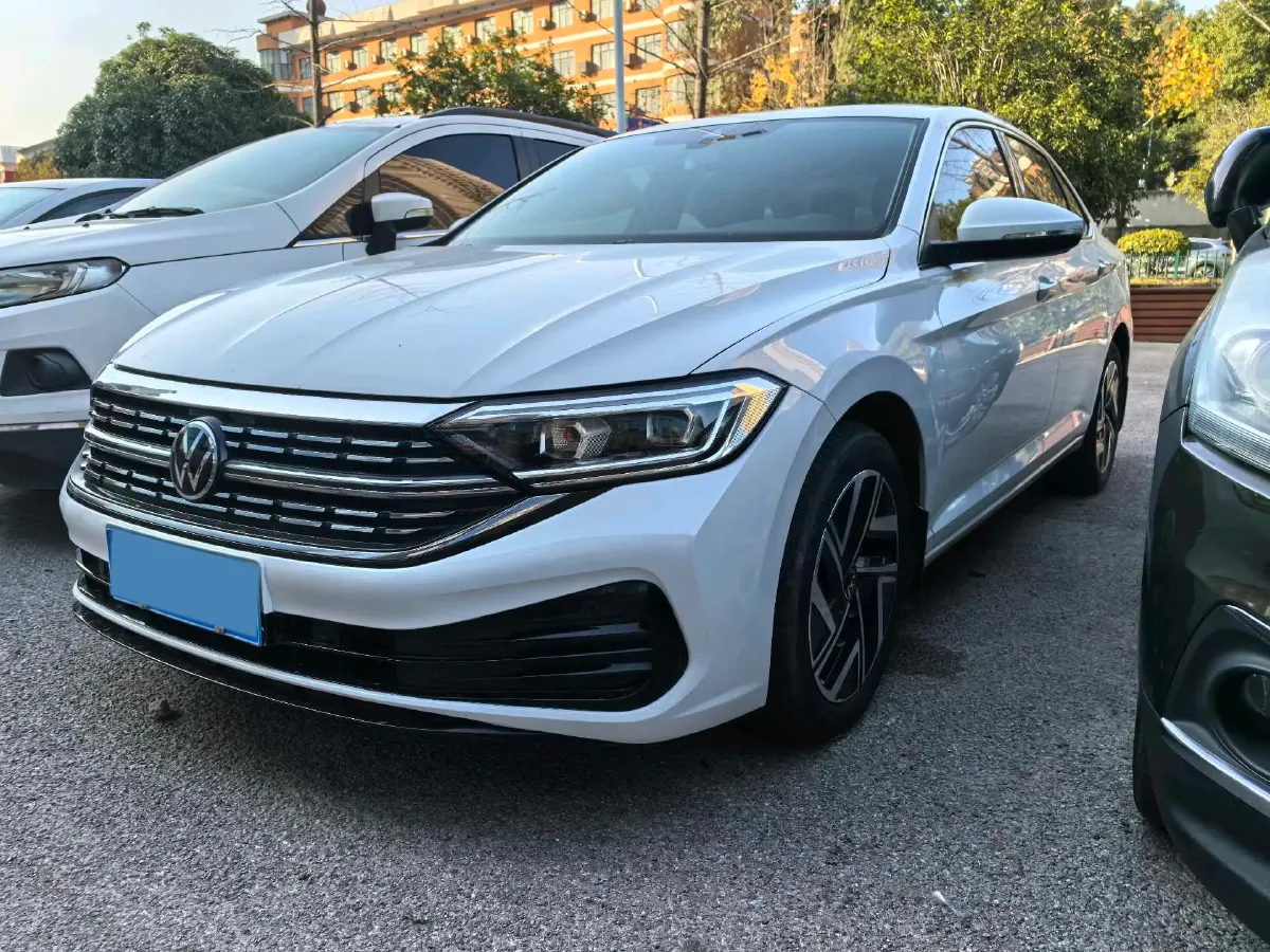 2023 Volkswagen Sagitar 1.2T 116HP L4 7DCT,autocango,china used car exporter,china ev exporter,chinese used car exporter,chinese used ev exporter