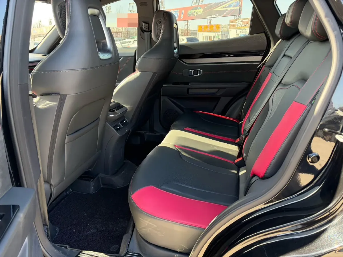 2022 Jetour DASHING 1.6T 197HP L4 7DCT,autocango,china used car exporter,china ev exporter,chinese used car exporter,chinese used ev exporter