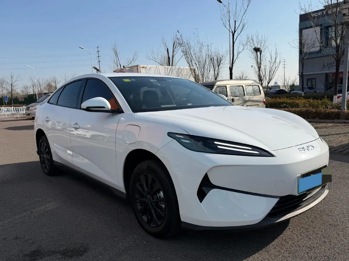 2025 BYD e7 BEV,autocango,china used car exporter,china ev exporter,chinese used car exporter,chinese used ev exporter