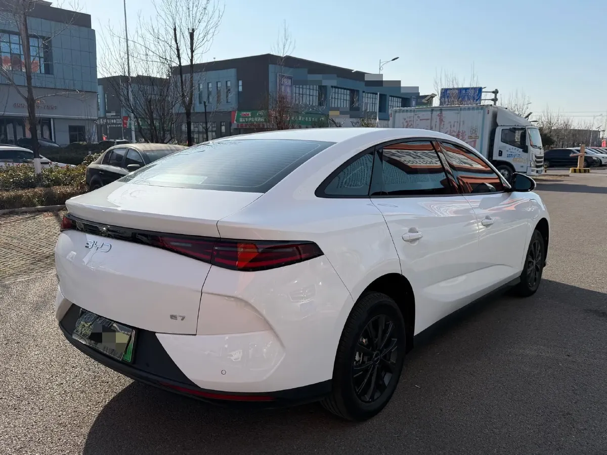 2025 BYD e7 BEV,autocango,china used car exporter,china ev exporter,chinese used car exporter,chinese used ev exporter