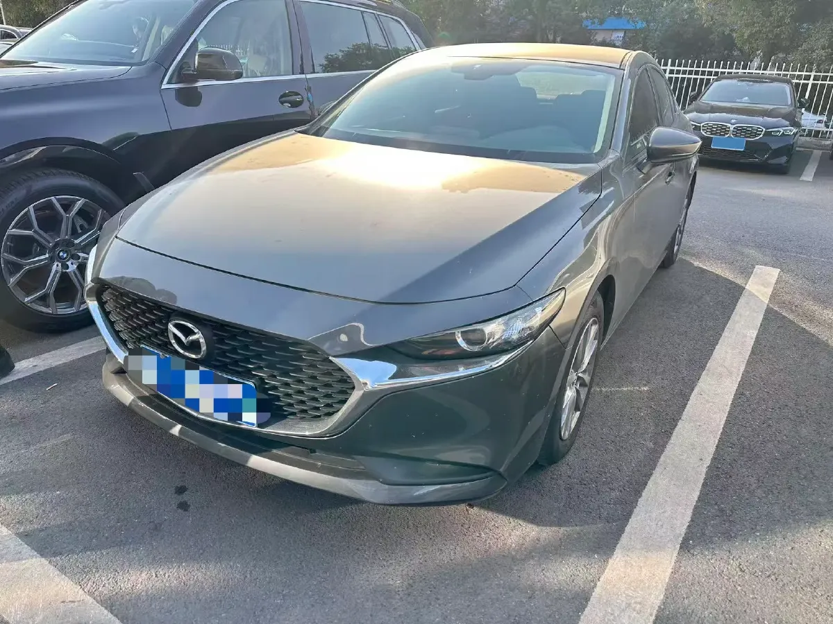 2022 Mazda 3 Axela 1.5L 117HP L4 6MT,autocango,china used car exporter,china ev exporter,chinese used car exporter,chinese used ev exporter
