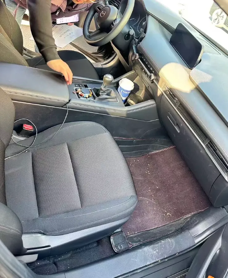 2022 Mazda 3 Axela 1.5L 117HP L4 6MT,autocango,china used car exporter,china ev exporter,chinese used car exporter,chinese used ev exporter